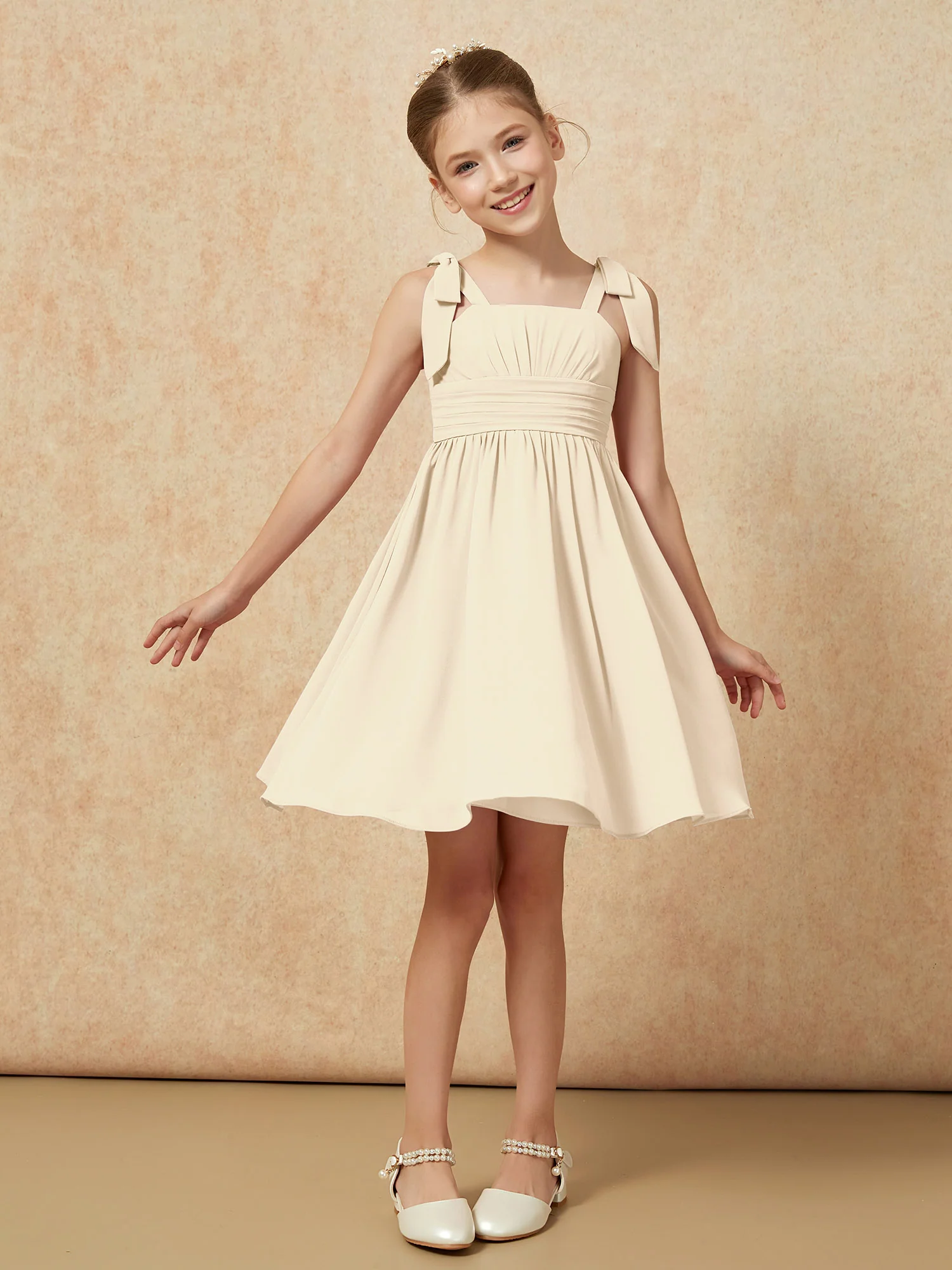 Bowknot Straps Knee-length Junior Bridesmaid Dresses Champagne