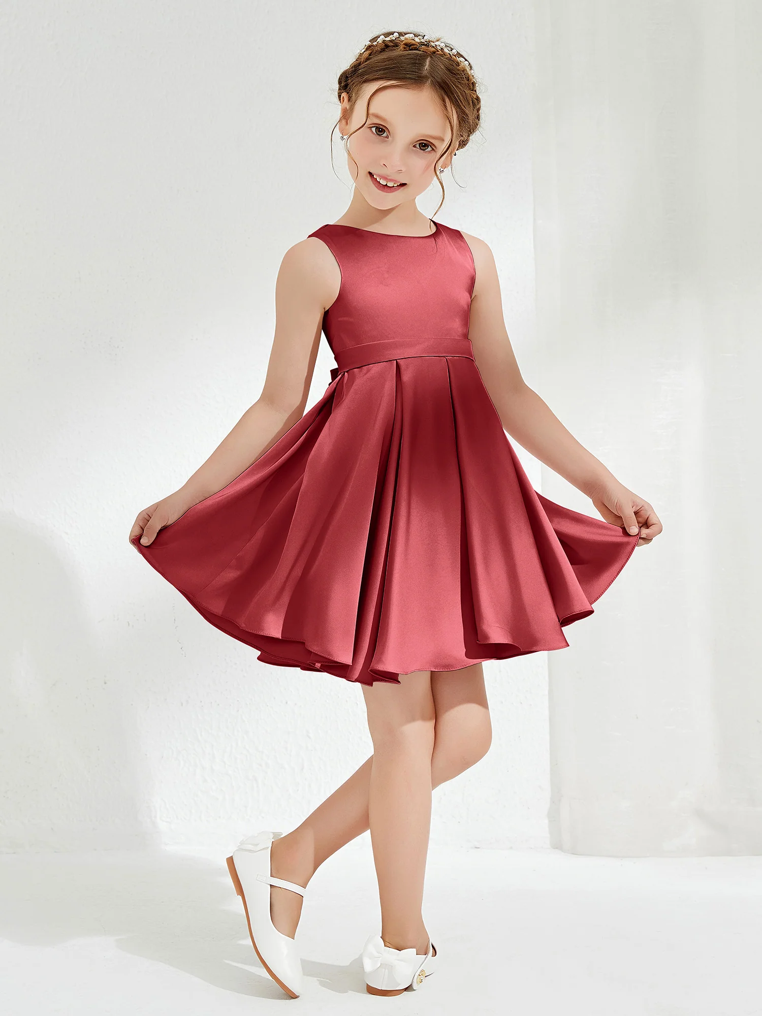 Cute Scoop Pleated Knee-Length Girl's Dress Burgundy