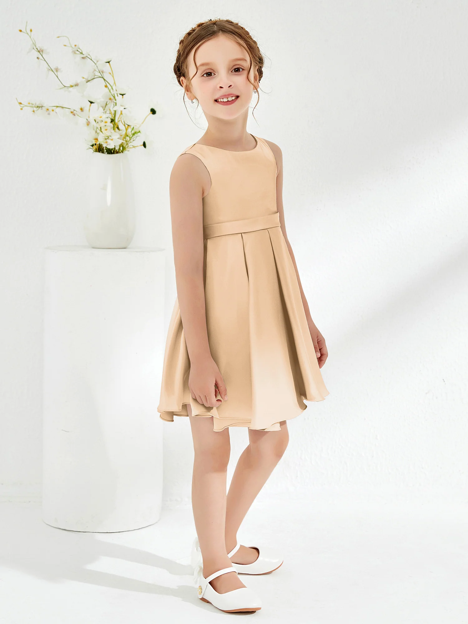 Cute Scoop Pleated Knee-Length Girl's Dress Champagne - Image 3
