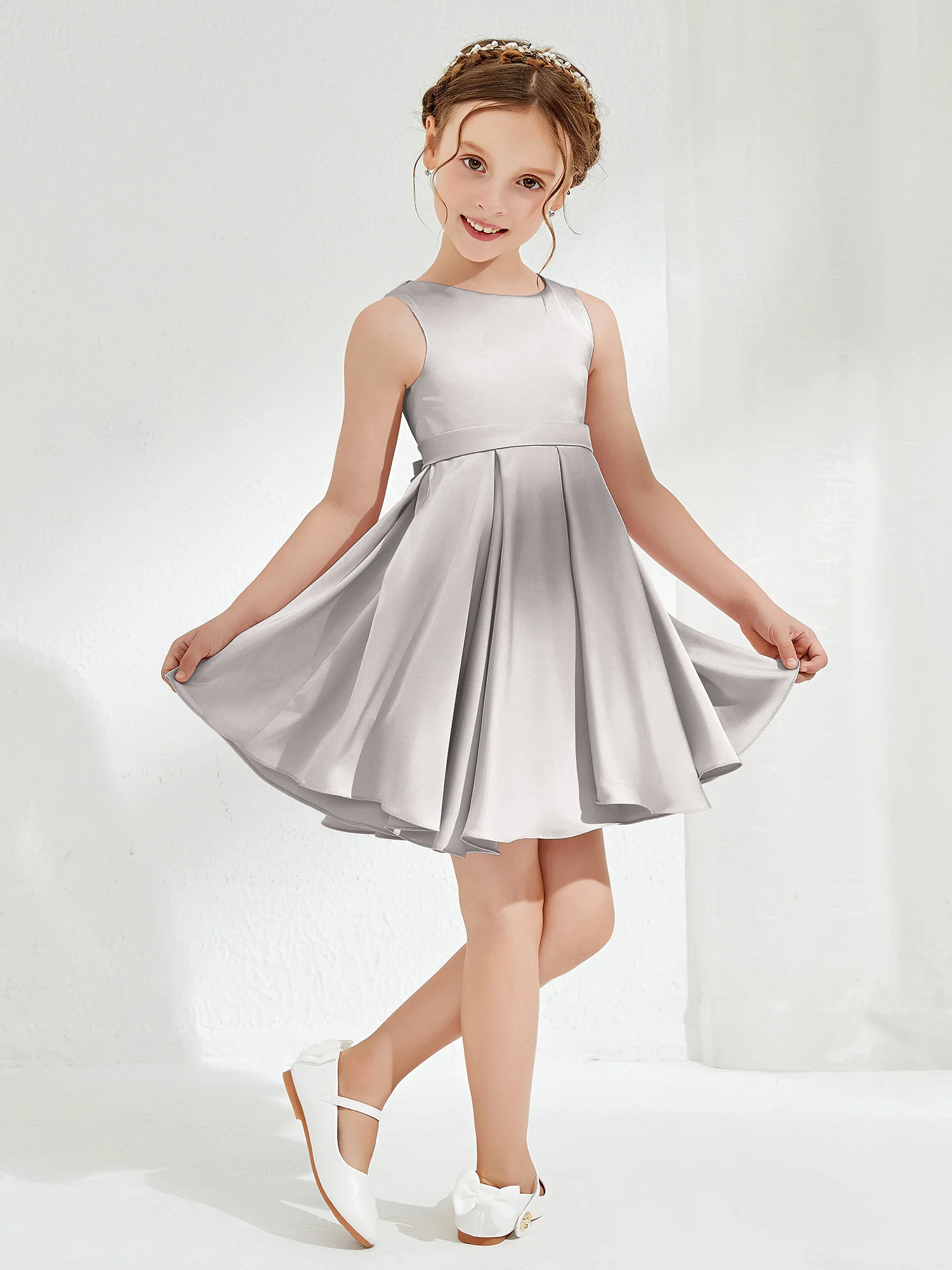 Cute Scoop Pleated Knee-Length Girl's Dress Silver