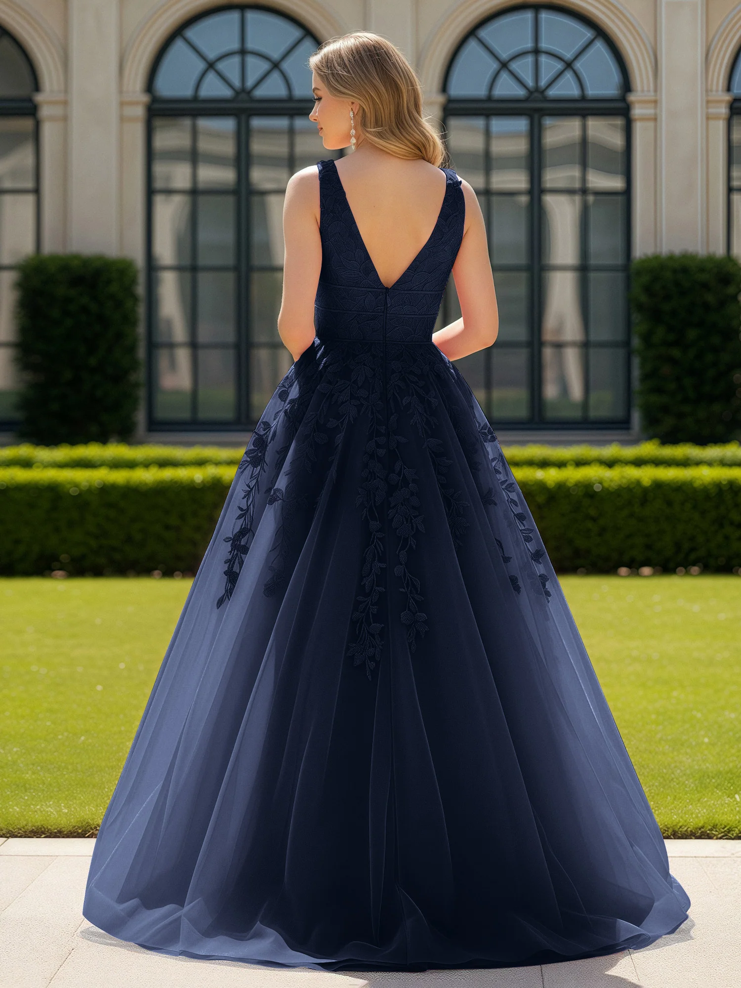 Appliqued Tulle Open Back Plunging V-Neck Prom Dress Dark Navy - Image 2