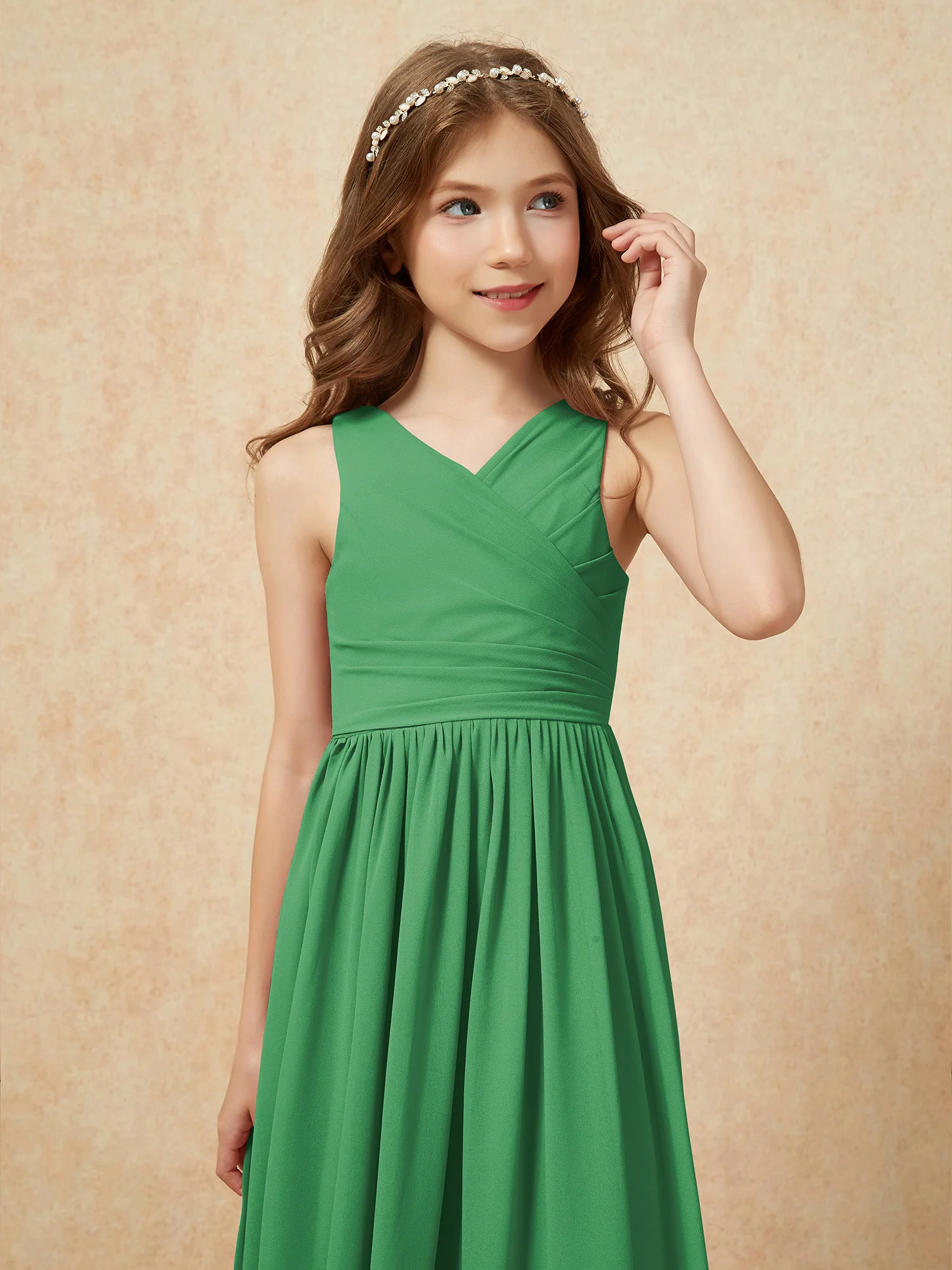 Pleated V-neck Chiffon Long Junior Bridesmaid Dresses Emerald - Image 6