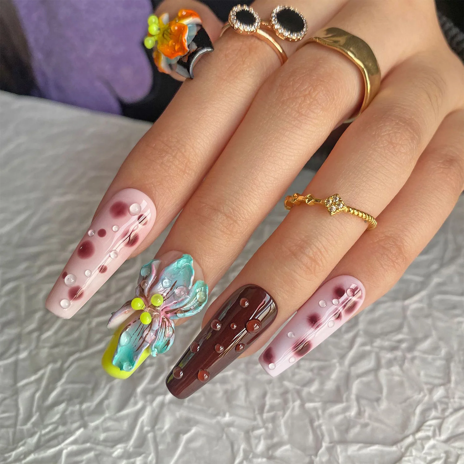 Botanical Confections - Image 3