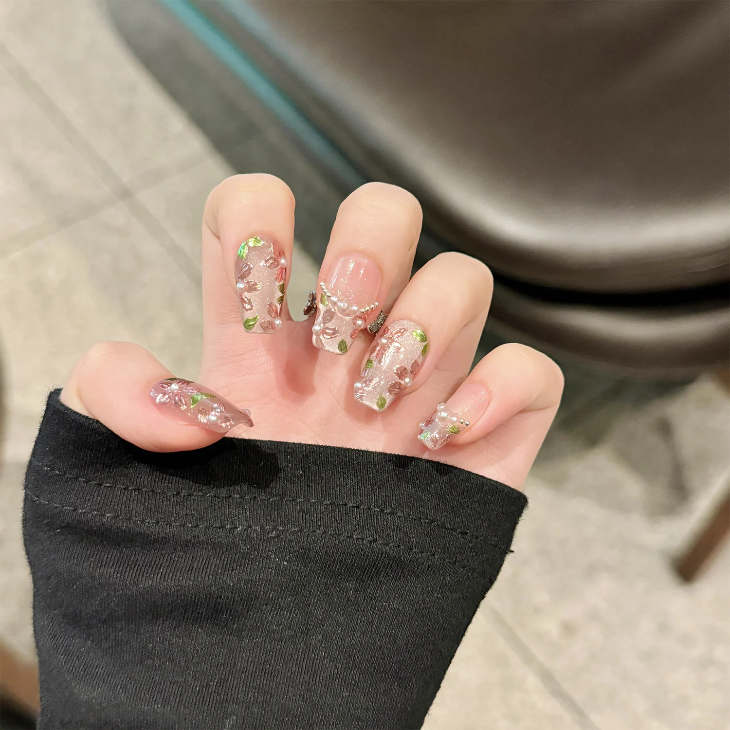 Floral Delight - Image 3
