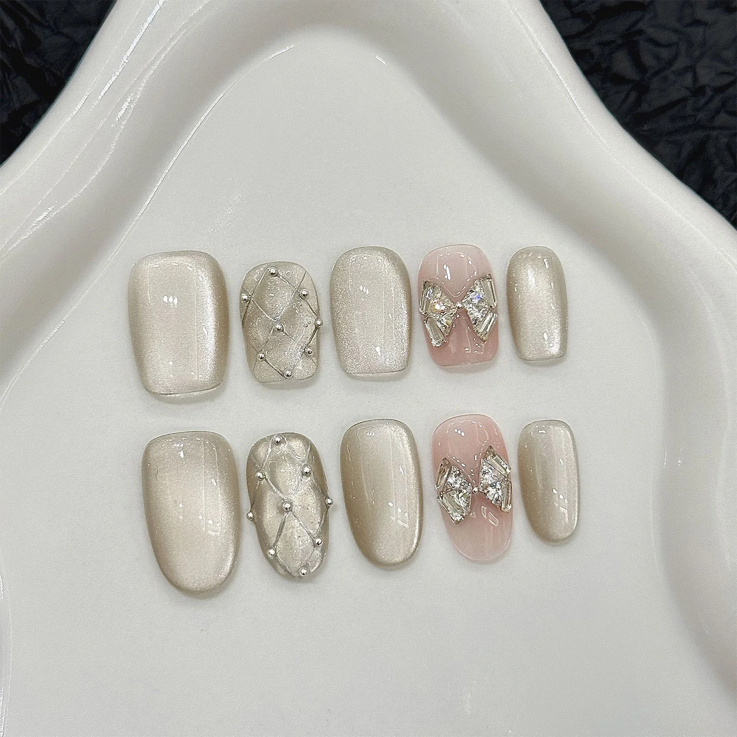 Glam Mirage - Image 2