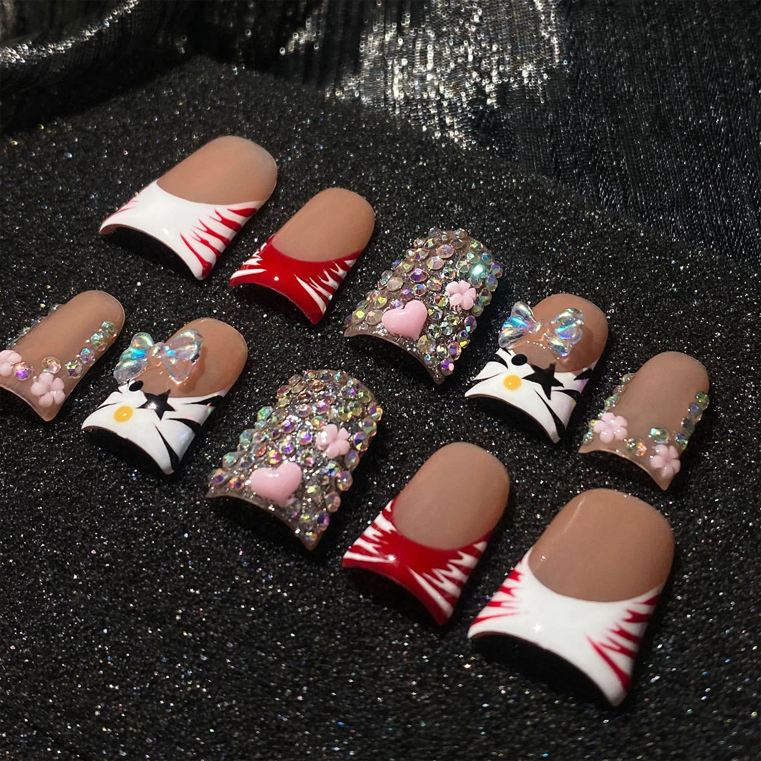 Glitter & Glam - Image 9