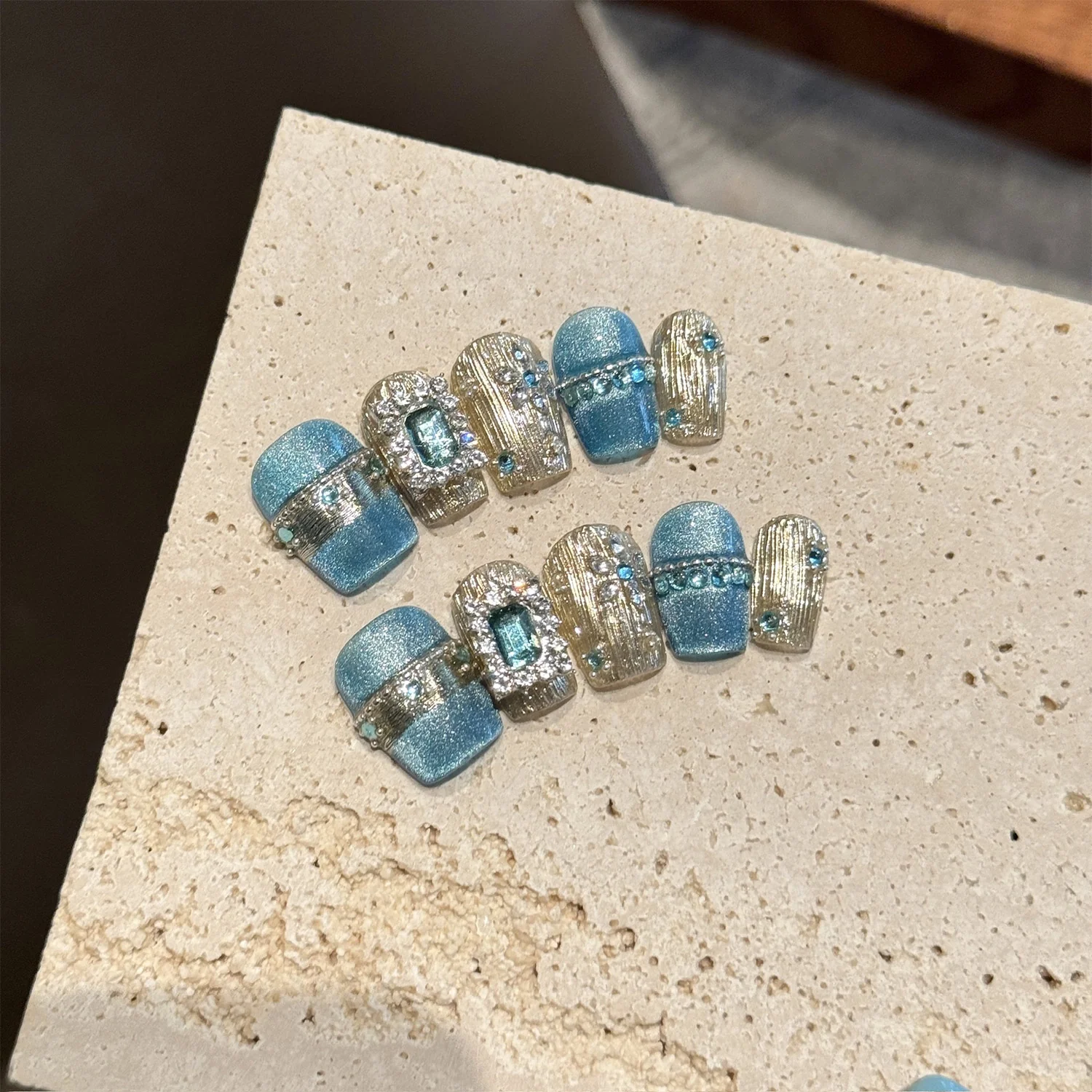 Icy Glaze - Image 3