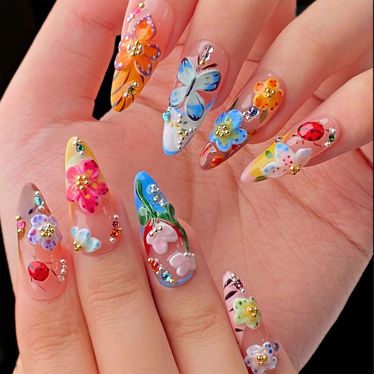 Romance of a Fantasy Garden - Image 2