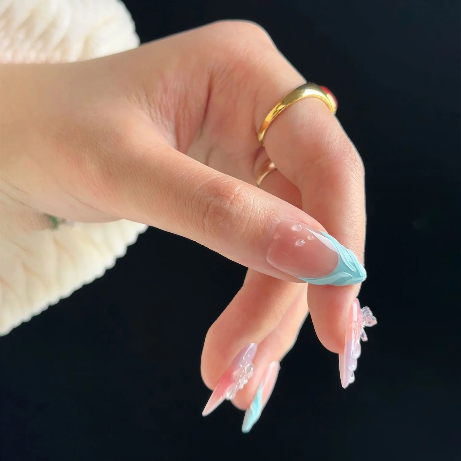 Soft Hues - Image 3