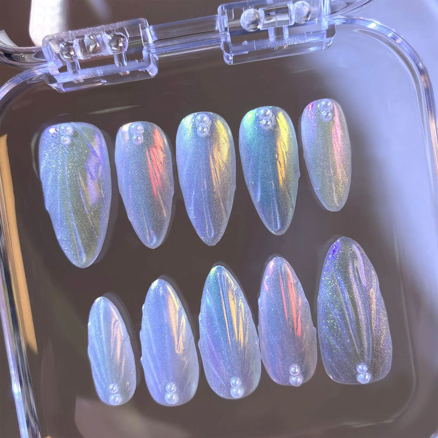 The Iridescent Pearl Shell - Image 7