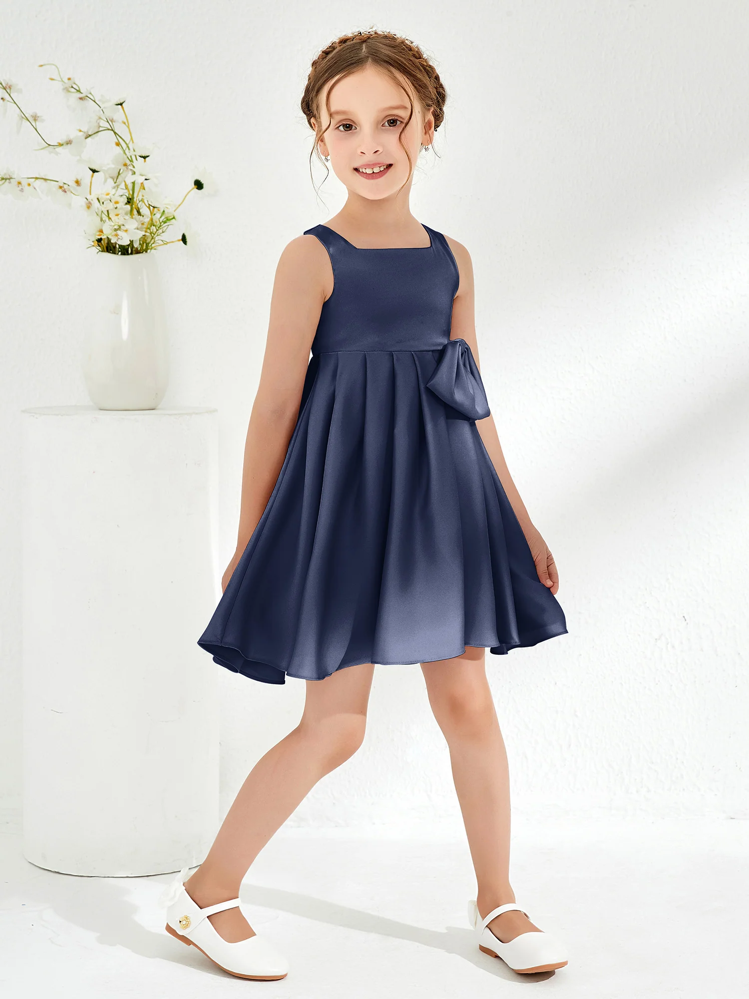 Square Pleated Knee-Length Girl's Dress with Bow Dark Navy - Image 3