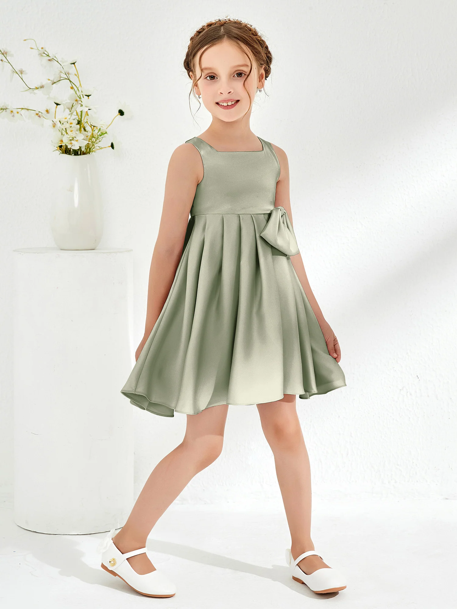 Square Pleated Knee-Length Girl's Dress with Bow Dusty Sage - Image 3