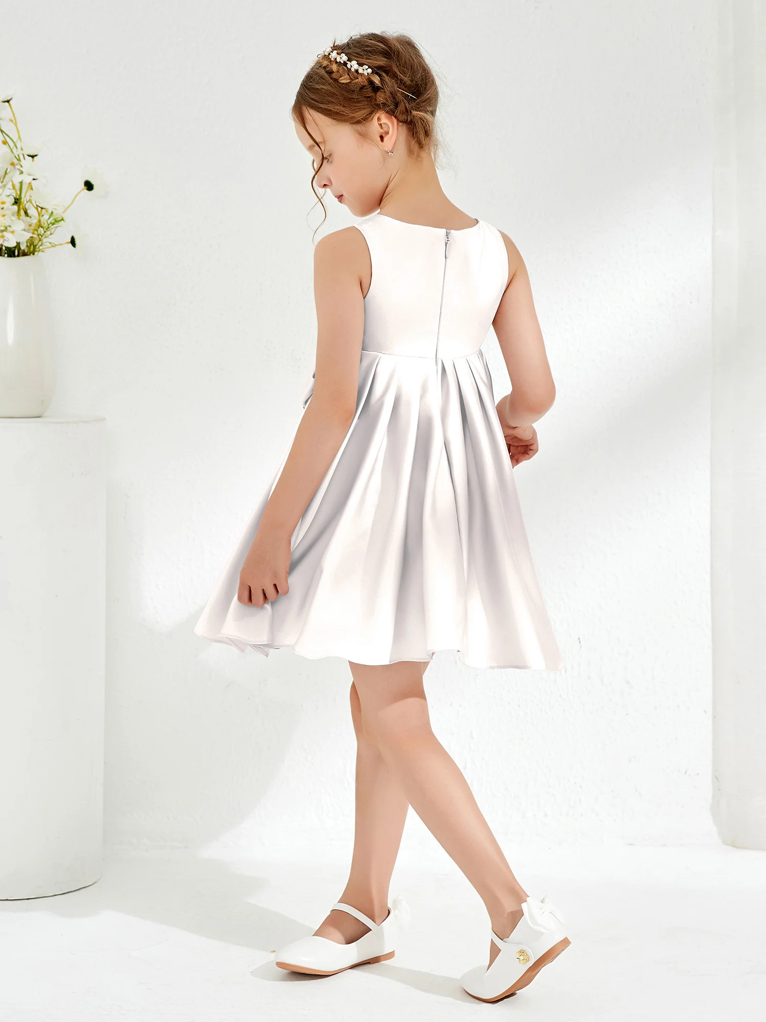 Square Pleated Knee-Length Girl's Dress with Bow Ivory - Image 2