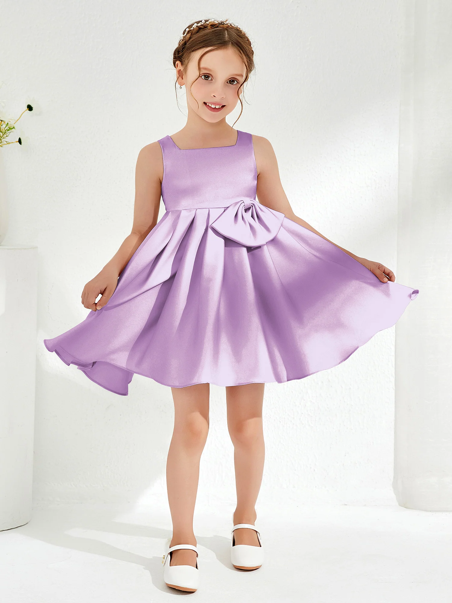 Square Pleated Knee-Length Girl's Dress with Bow Lilac