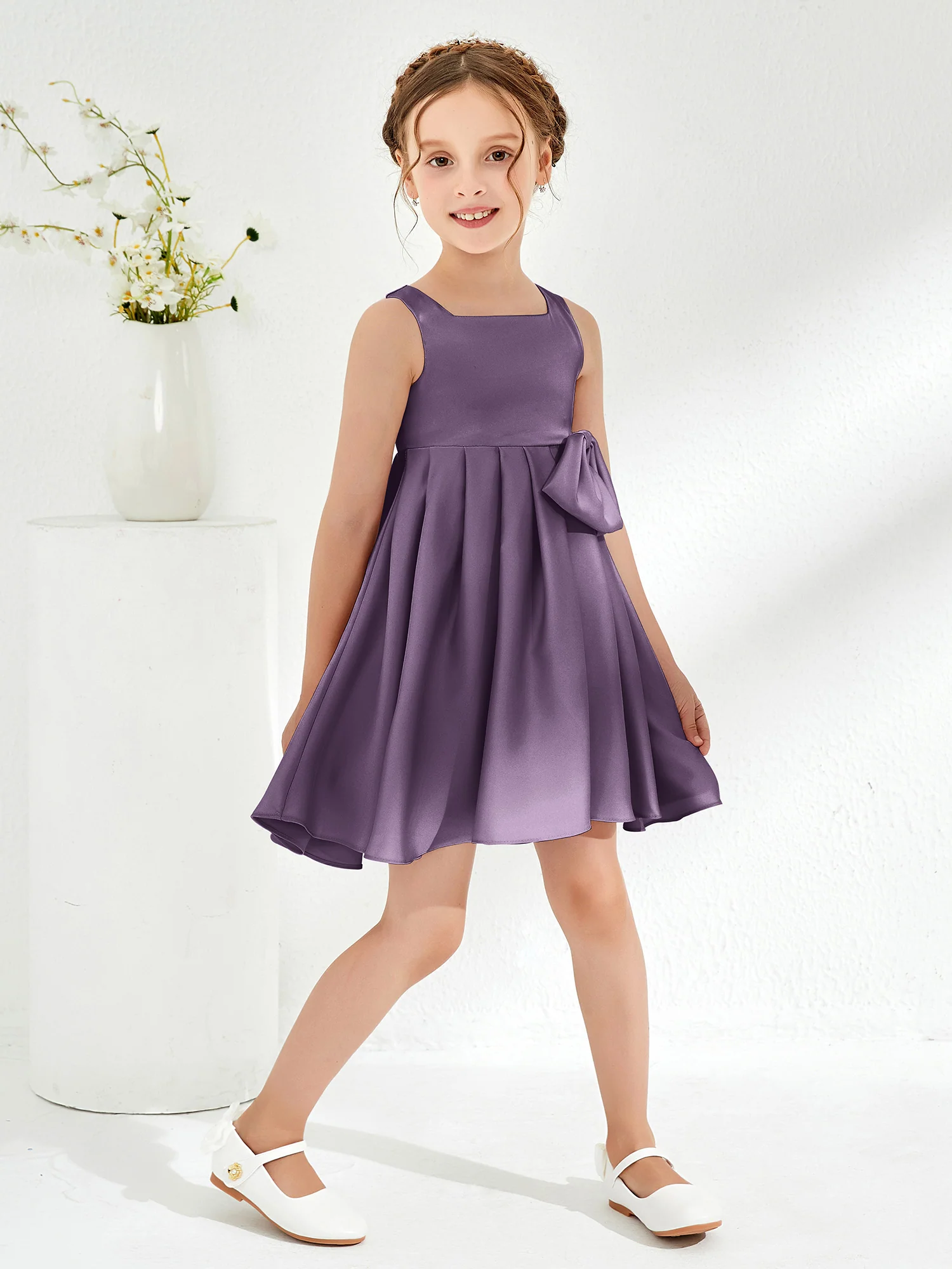 Square Pleated Knee-Length Girl's Dress with Bow Plum - Image 3
