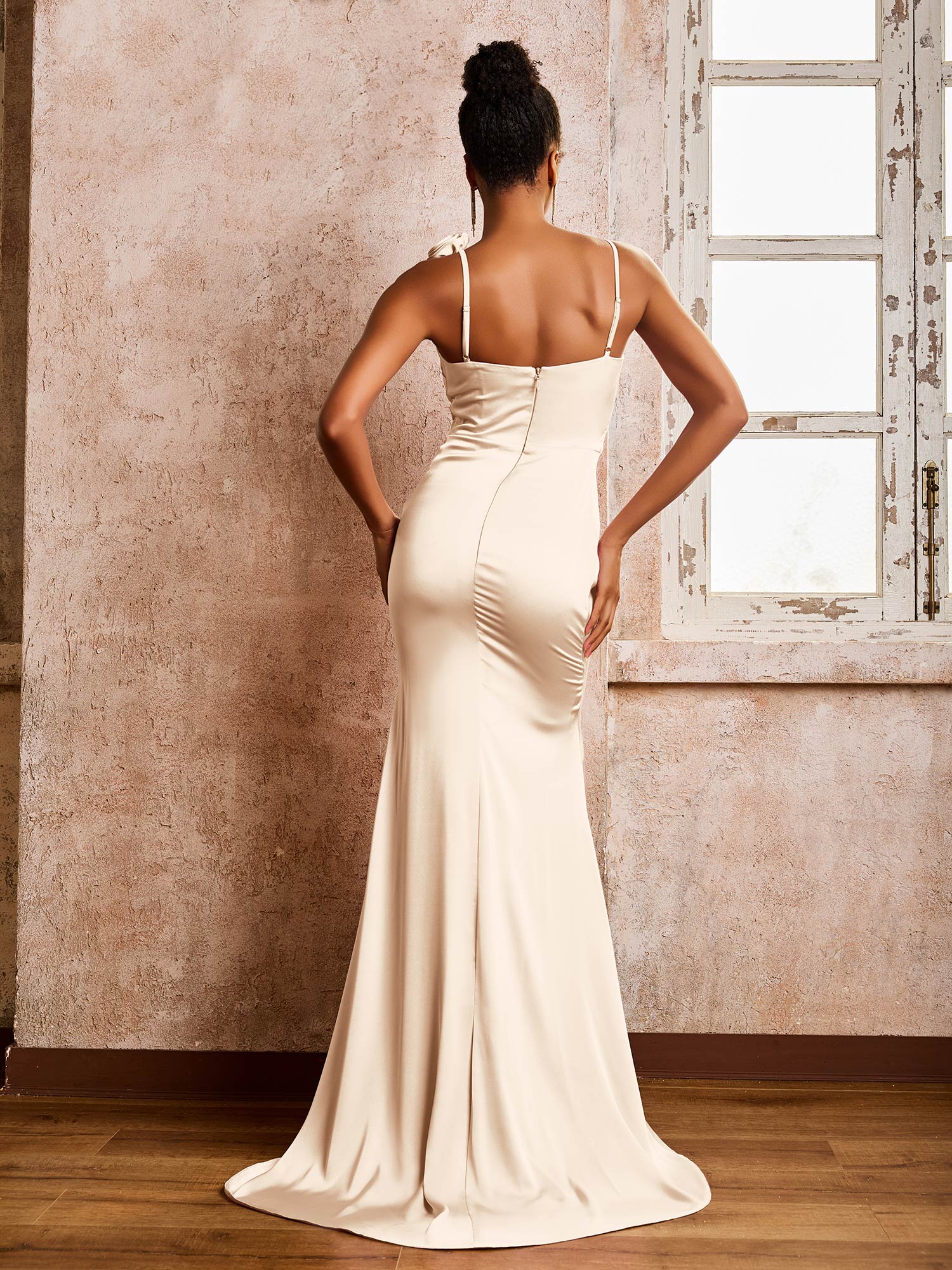 Square Trumpet/Mermaid Dresses With High SIit Peach - Image 2